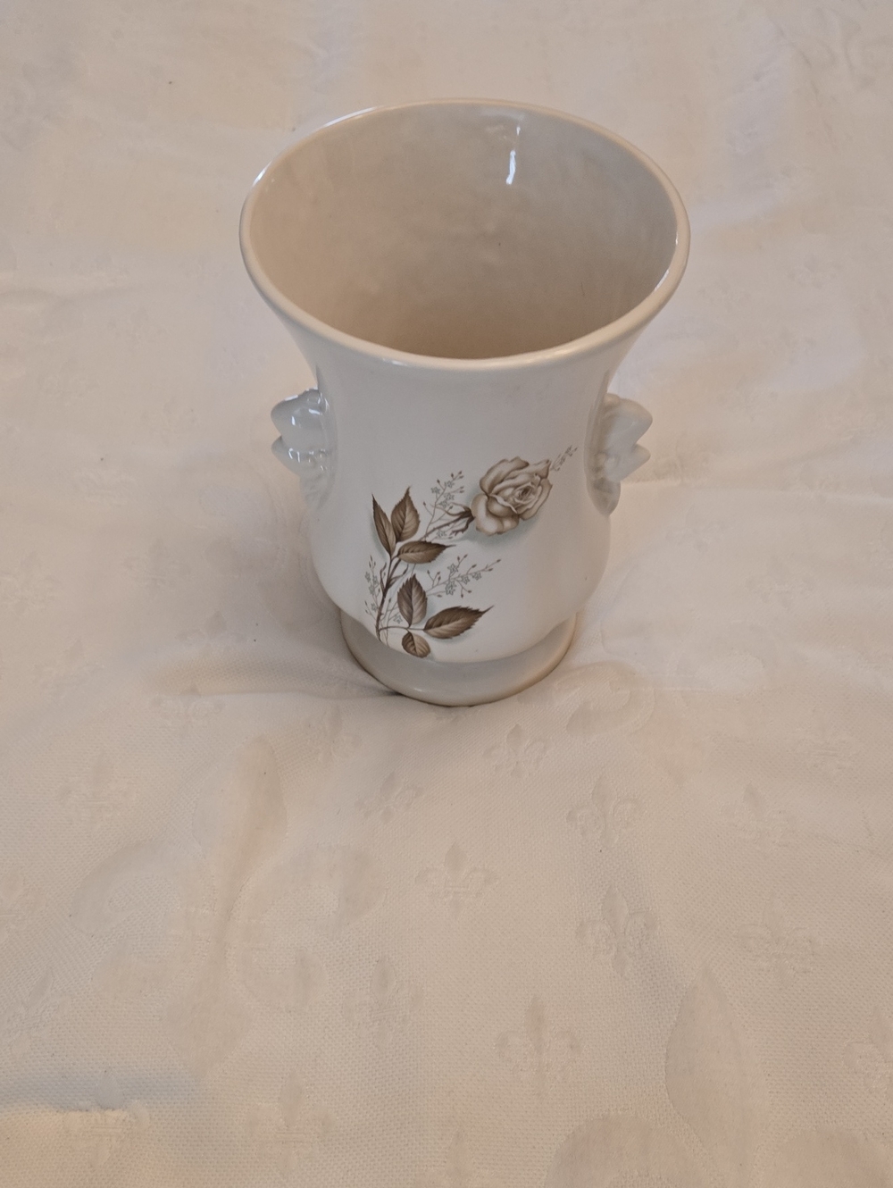 Cream/Brown Vintage Vase